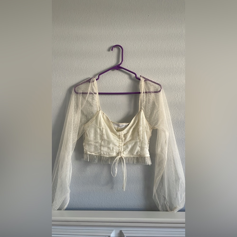 super pretty long sleeve with mesh sleeves